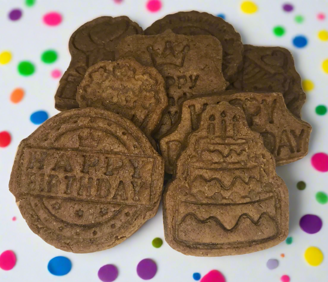 🎉 Stamped Peanut Butter Birthday Cookies for Dogs
