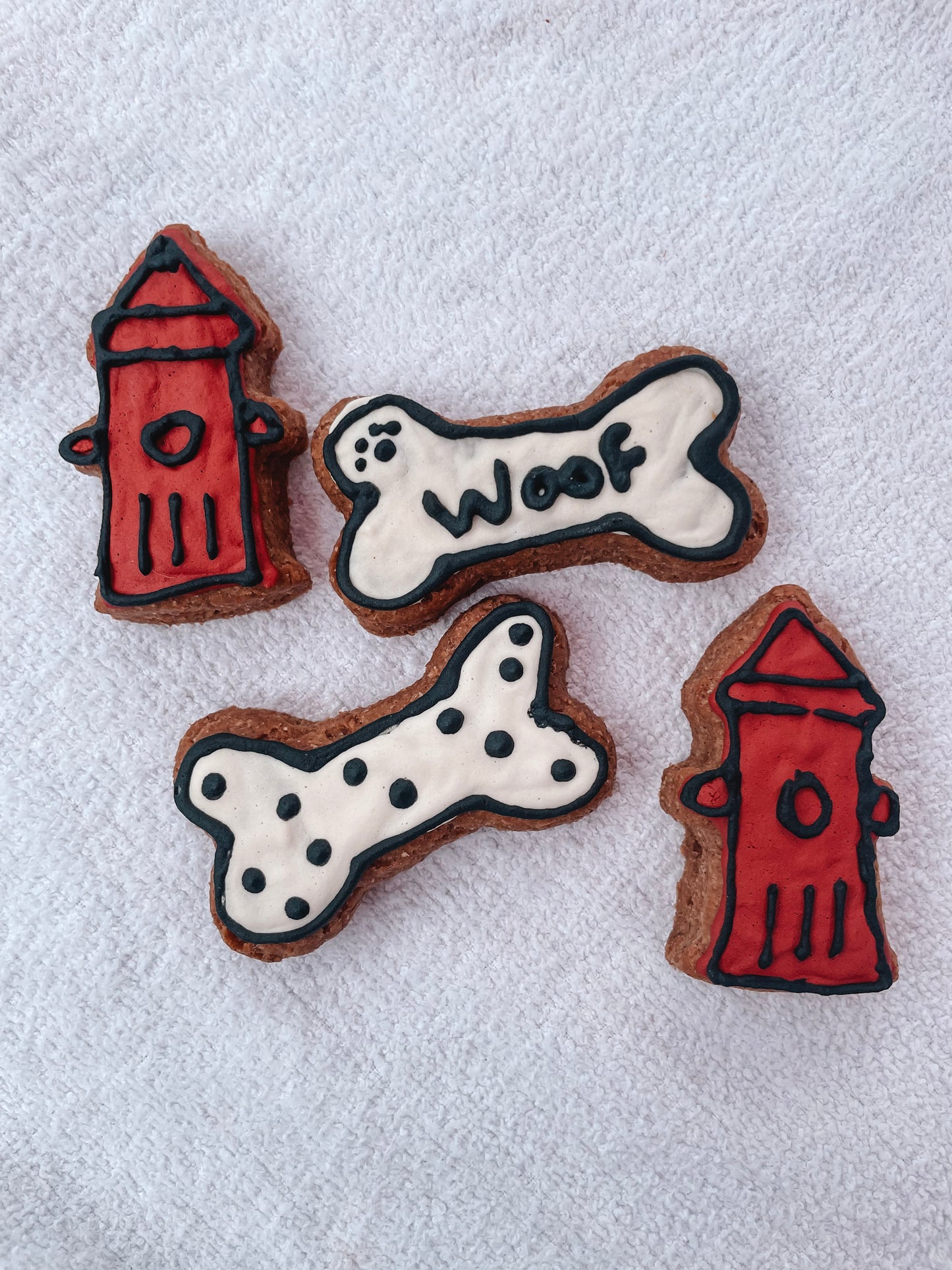 Peanut Butter Dog Treats – Bones & Fire Hydrant Cookies