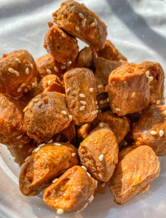 Cheddar Cheese Dog Treats – Parmesan Pretzel Bite Snacks