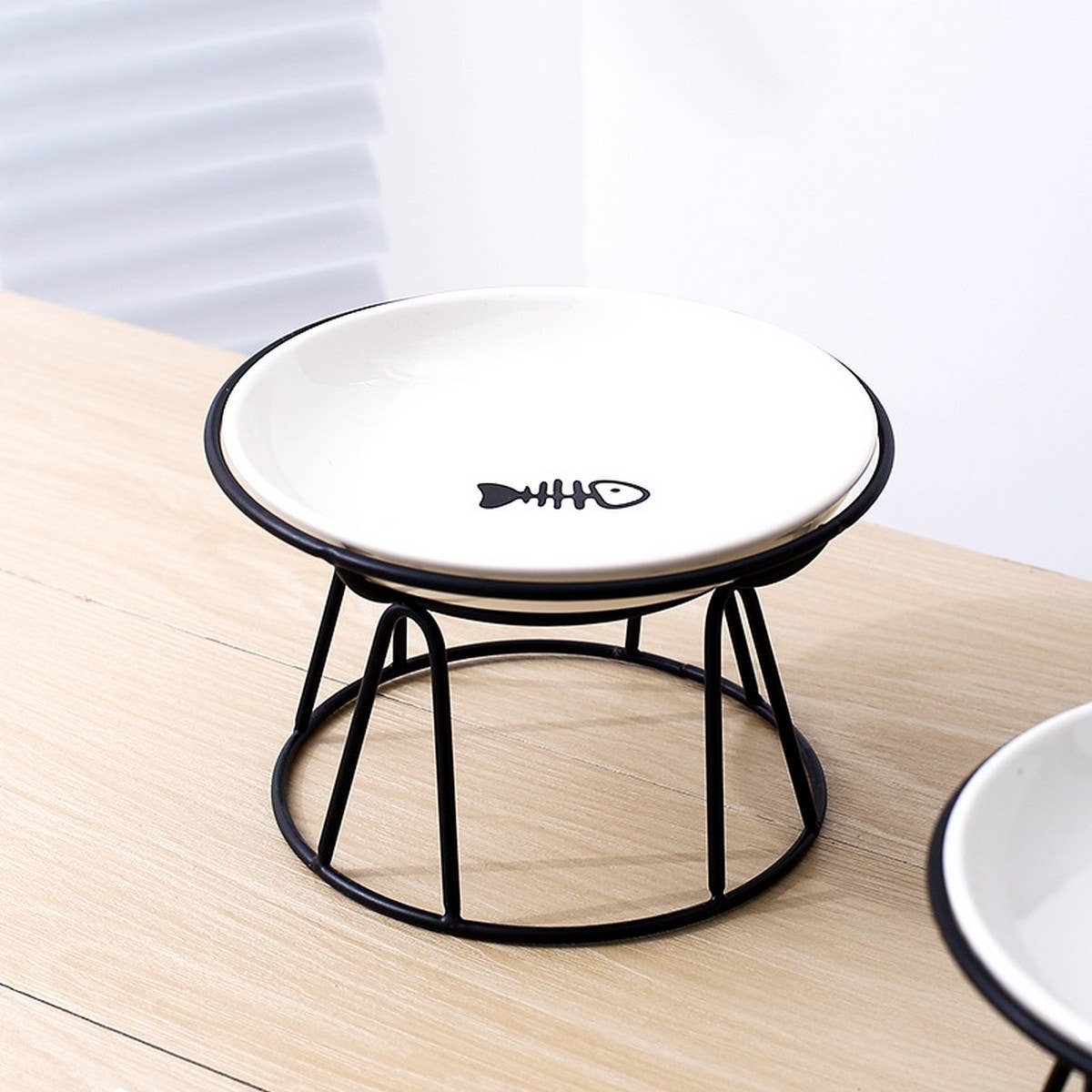 Paw Print Elevated Bowl