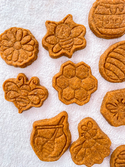 Peanut Butter Dog Treats – Buzzy Bee Shaped Cookies