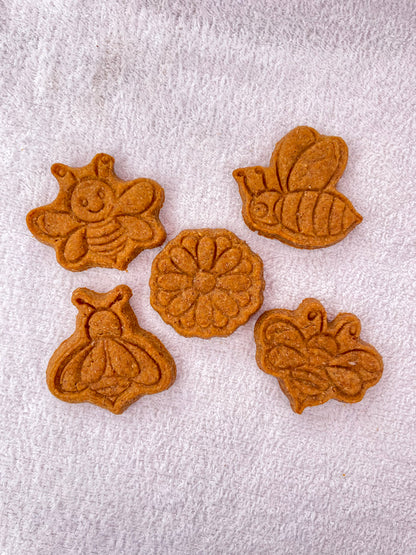 Peanut Butter Dog Treats – Buzzy Bee Shaped Cookies
