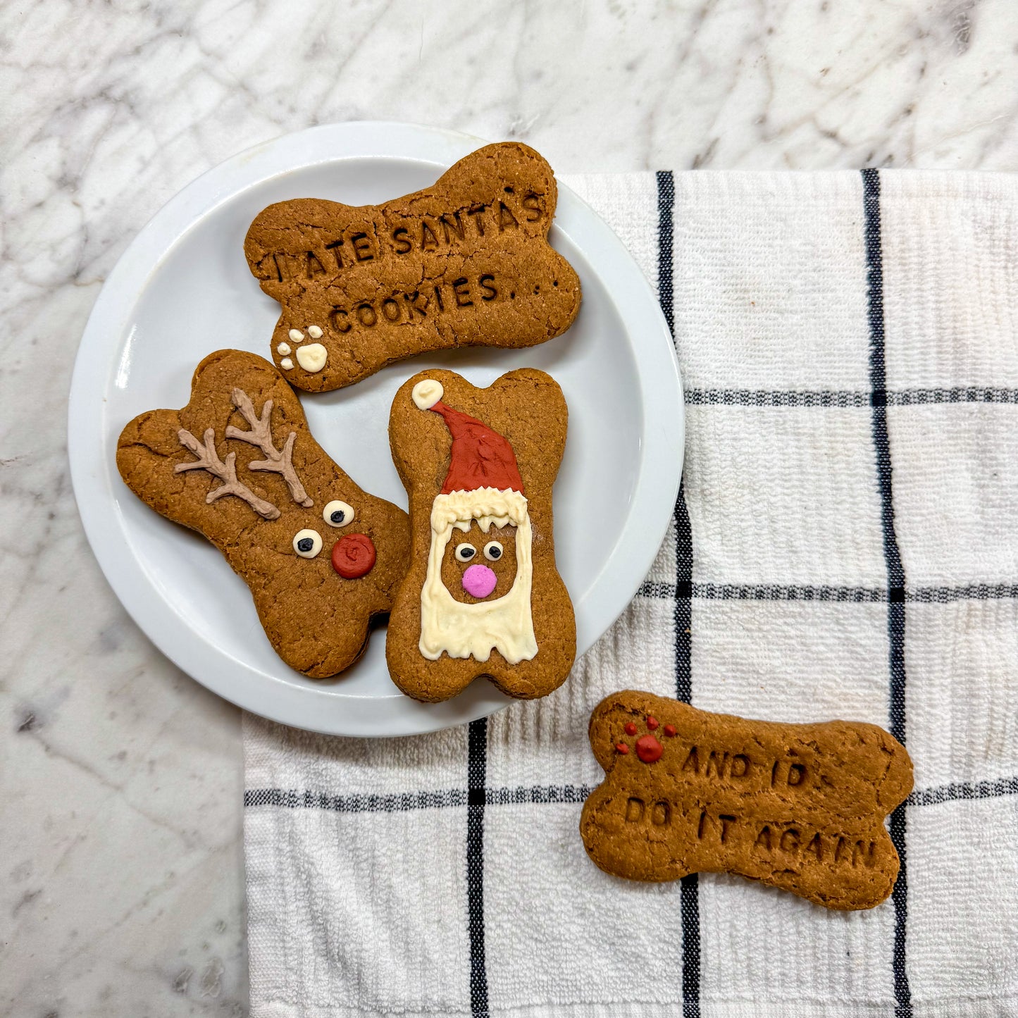 🎅 Christmas Dog Cookies – “I Ate Santa’s Cookies” Peanut Butter Treat Set, Holiday Dog Biscuits 🎄🐾