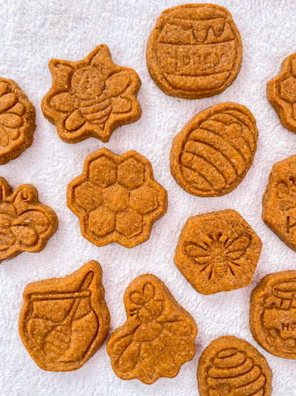 Peanut Butter Dog Treats – Buzzy Bee Shaped Cookies