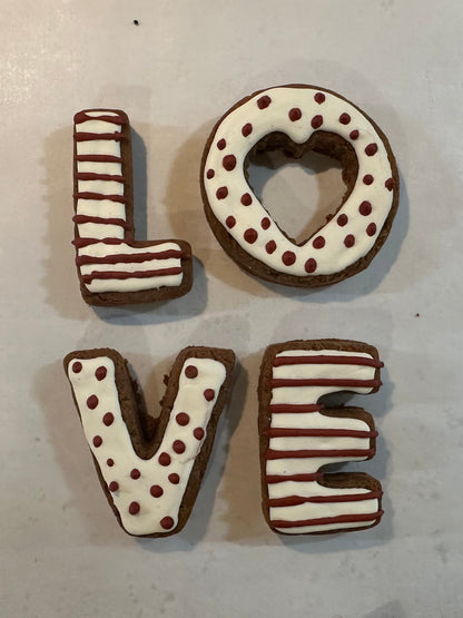 🐾 Peanut Butter Valentine’s Dog Cookies - Festive & Fun Treats for Your Pup! 🐾