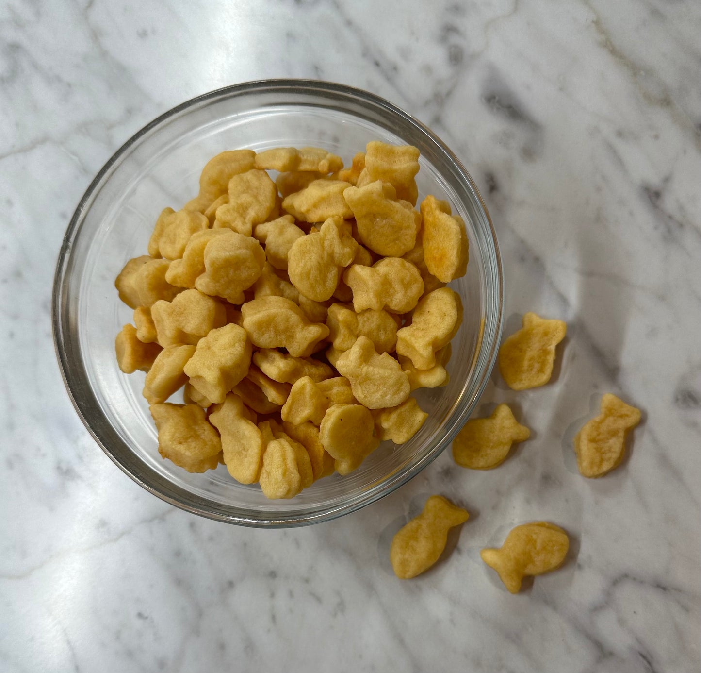 🧀 Cheddar Cheese ‘Goldfish’ Dog Treats – Crunchy & Cheesy Bites for Your Pup! 🐟