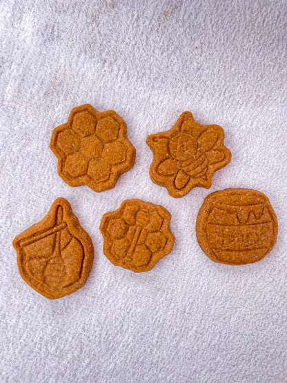 Peanut Butter Dog Treats – Buzzy Bee Shaped Cookies