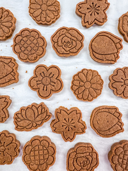 Spring Flower Biscuits - 16-Pack