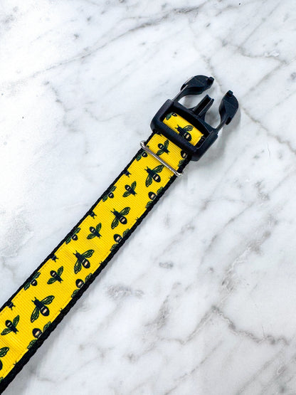 Bee Happy Dog Collar