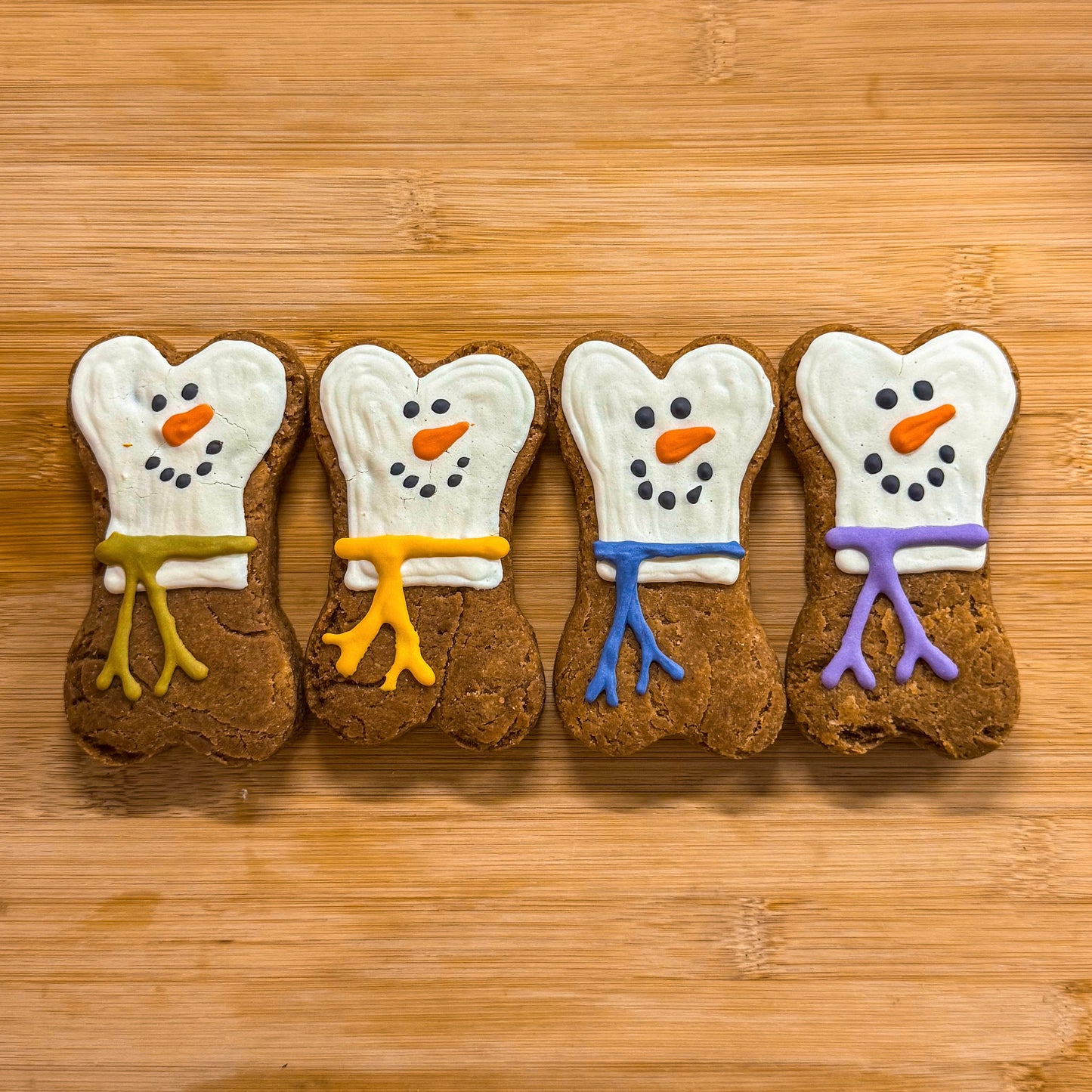 ☃️ Snowman Dog Cookies – Peanut Butter Holiday Treats for Dogs, Handmade Christmas Dog Biscuits 🐾🎄